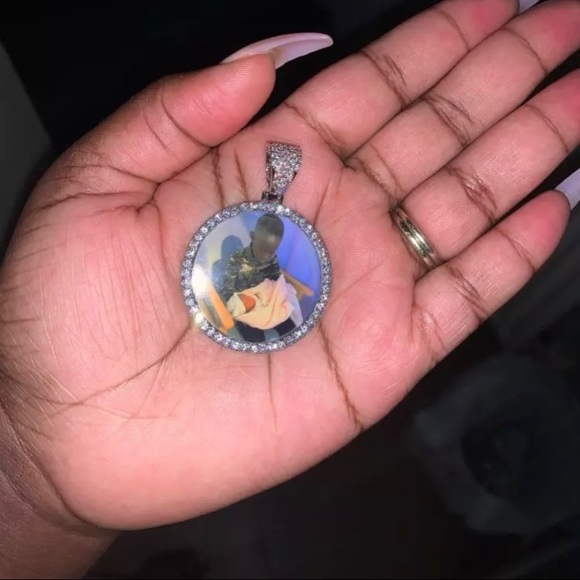 Custom Pendant Necklaces - Picture 1 of 5